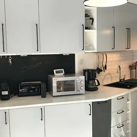 Bel Air Apartment